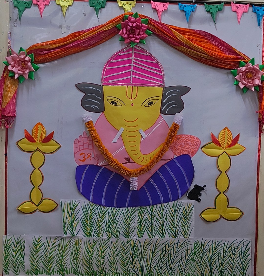 Handmade Lord Ganesha wall craft made by children for Ganesh Chaturthi